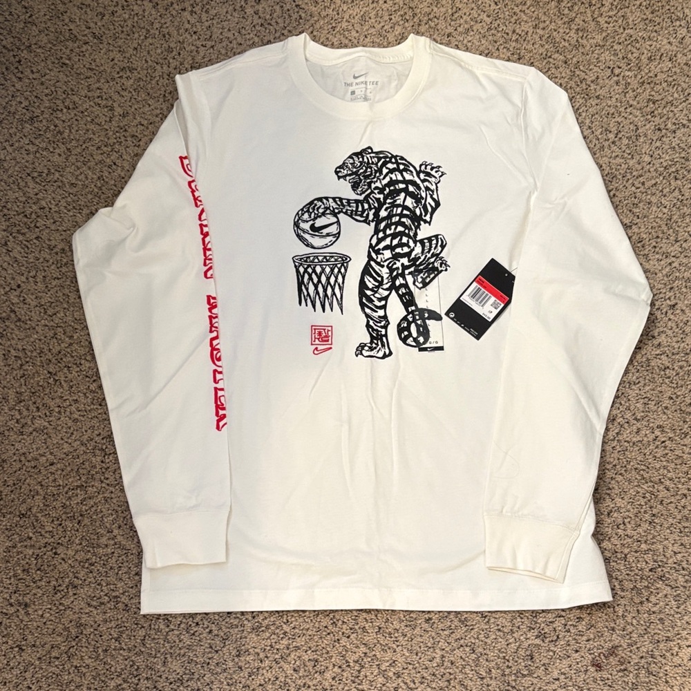 Nike White Long Sleeve Basketball Graphic Tee